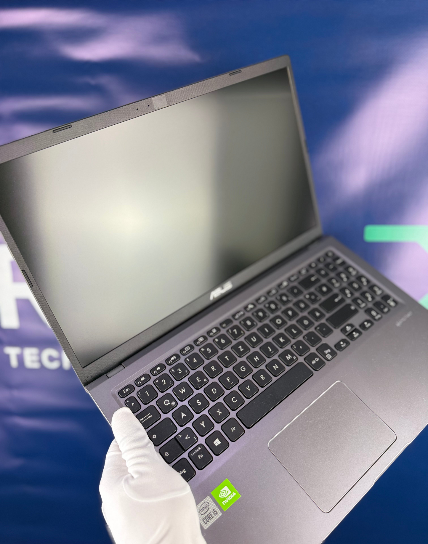 ASUS Vivobook 15 F515JP-EJ142T